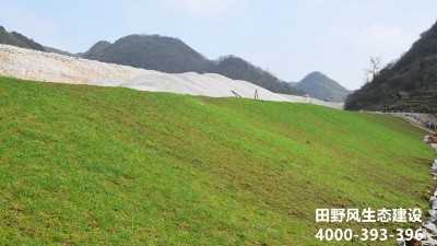 客土邊坡噴播植草是什么，怎么實(shí)現(xiàn)邊坡復(fù)綠的？