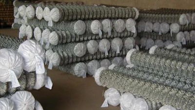 礦山綠化-邊坡鐵絲網(wǎng)如何選擇？